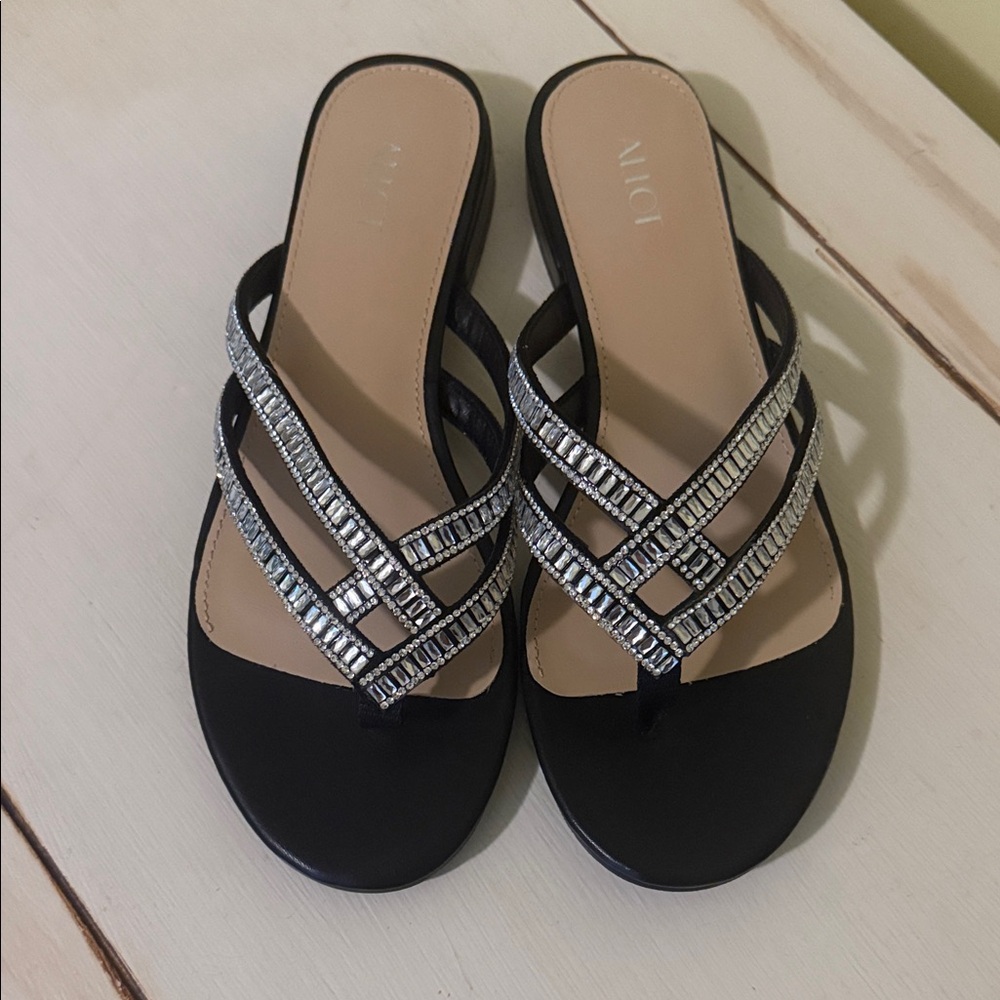 Allot Women's Rhinestone Sandals